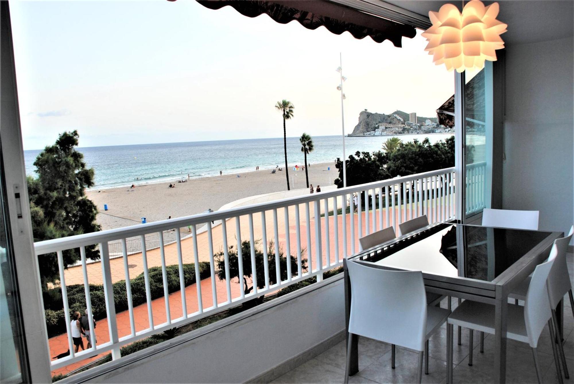 Luxury Primerisima Linea Playa Poniente Benidorm Con 6,5 Mts De Vistas Frontales Al Mar Exterior foto